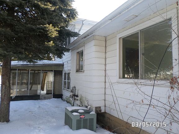 2nd image of 2016 Arthur Dr