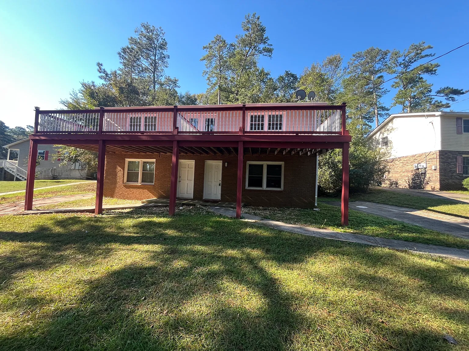 2 bed, 1.5 bath, 1050 sqft, $1,200 — Photo 1