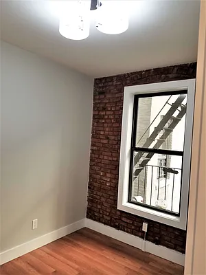 Rented by The Hamilton Group | media 25