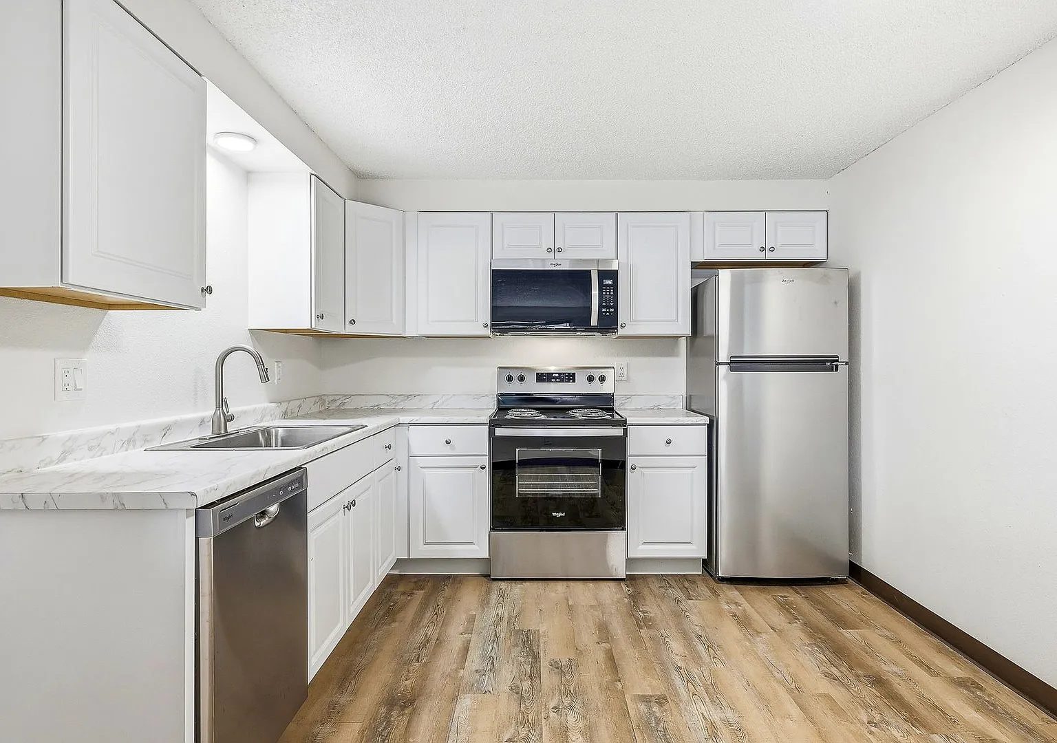 Rose Lane Apartments — Photo 3