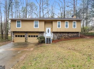 6631 Housworth Ln, Lithonia, GA 30038