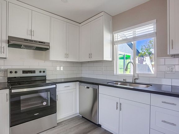 2nd image of 1701 S Juniper St #4