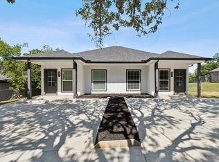 211 N Eastern St, Keene, TX 76059