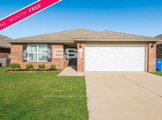 10216 Hidden Village Dr, Oklahoma City, OK 73120