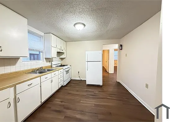 210 Wilder St — Photo 4