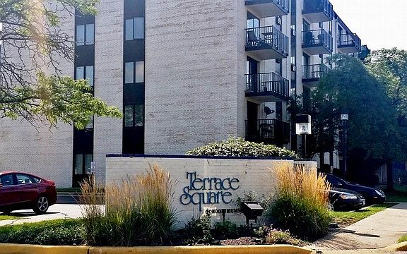 2nd image of 9098 Terrace Dr #5I