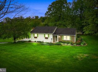 663 Old Commons Rd, Windsor, PA 17366