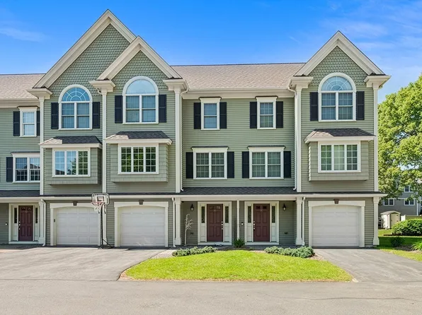 1 Olson St #17, Wilmington, MA 01887