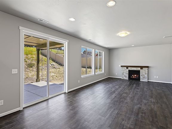 3rd image of 2825 S Sonora Dr