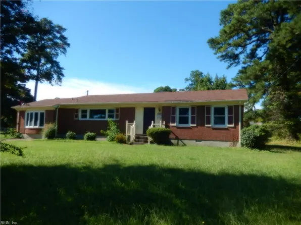 1618 Belafonte Dr, Portsmouth, VA 23701