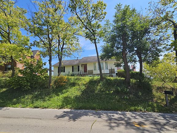 2nd image of 1166 W Seymour Ave