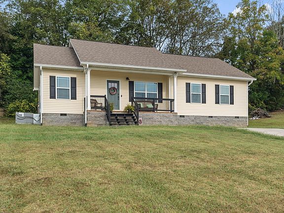 3rd image of 147 Penny Hill Ln NE