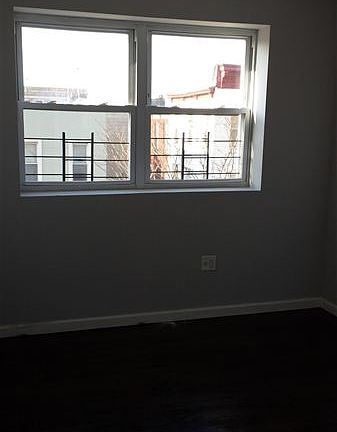 20141104_144222_Pilling St