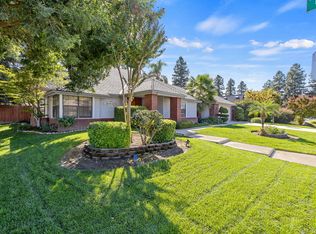 1349 E Princeton Ct, Visalia, CA 93292
