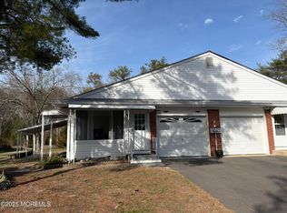 395A Fairway Ln, Manchester Township, NJ 08759