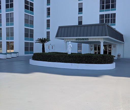 2nd image of 1575 Ocean Shore Blvd #H040