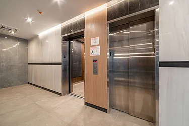 Rented by Key City Capital Inc