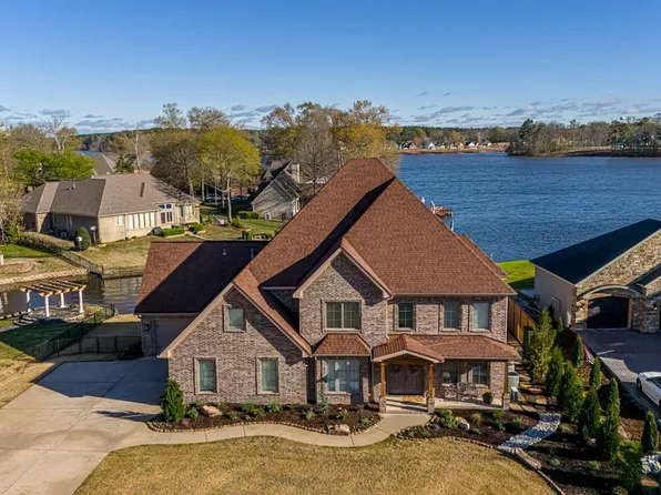 4220 Malibu Ln, Benton, AR 72019