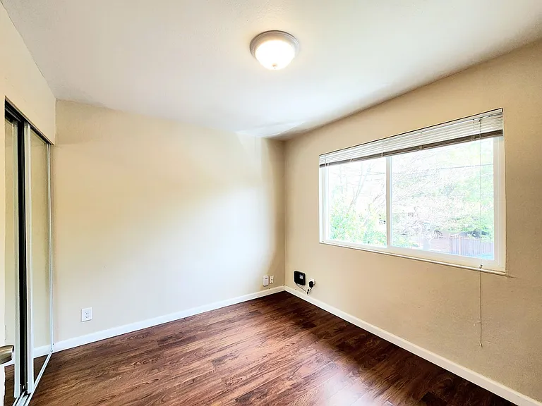 416 Poplar Ave — Photo 15