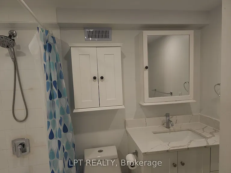 9 Michigan Ave #LEGAL BASEMENT APART — Photo 22