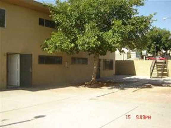 3rd image of 370 N 15th St