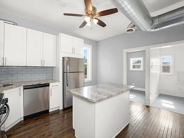 1124 N Central Park Ave #2 — Photo 11