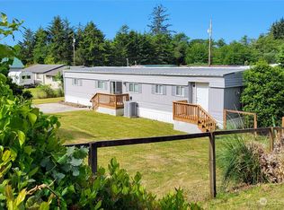 2109 S Montesano St, Westport, WA 98595