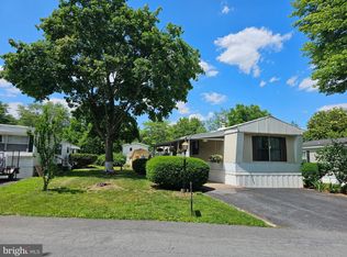 39 Cherry Ln, Carlisle, PA 17015