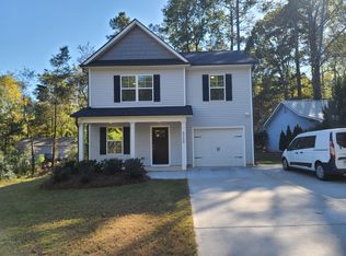 1755 Woodland Trl, Cumming, GA 30041