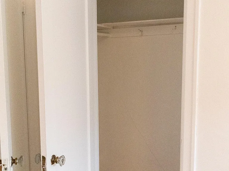 333 Summit Ave E #202 — Photo 7