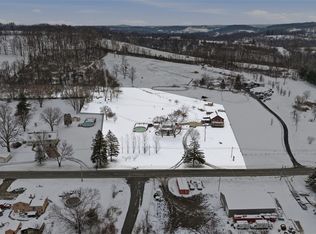 2976 Henderson Rd, Washington, PA 15301