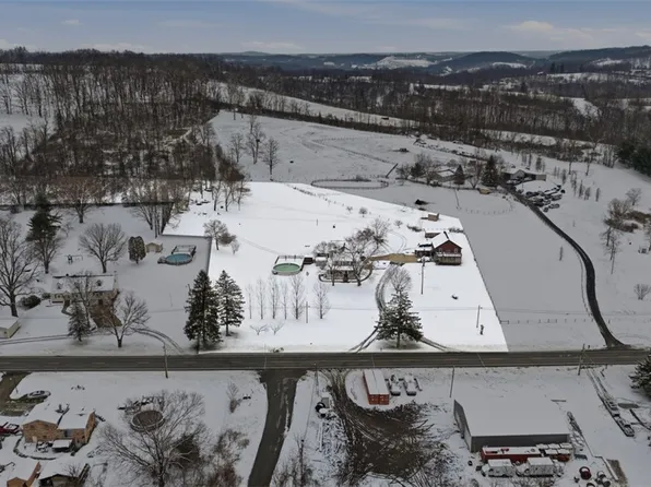 2976 Henderson Rd, Washington, PA 15301