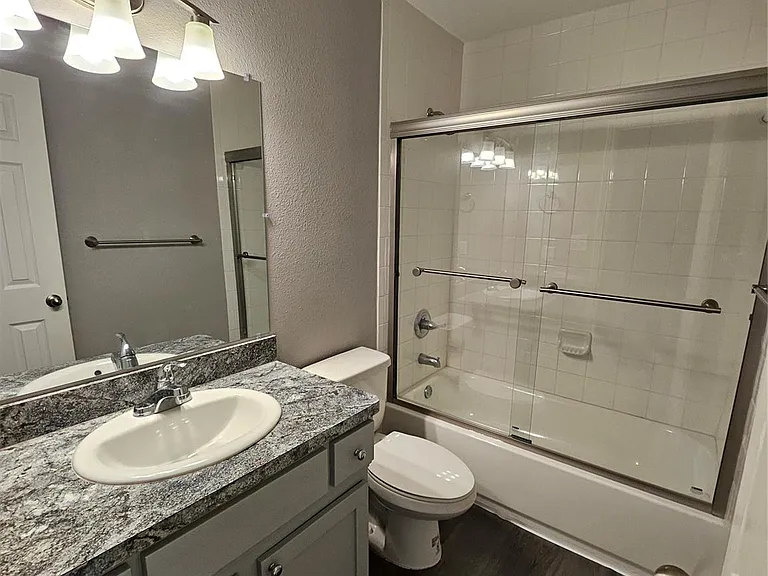 12955 Woodforest Blvd #68 — Photo 6