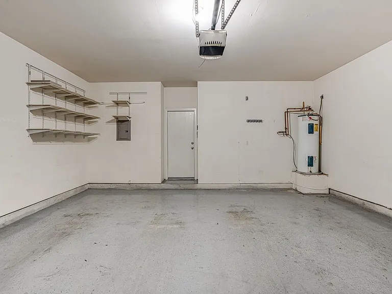 2640 Grayson Way #2640 — Photo 18