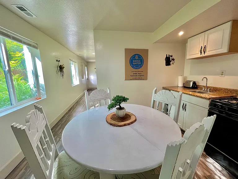 1901 N 1380 E — Photo 1