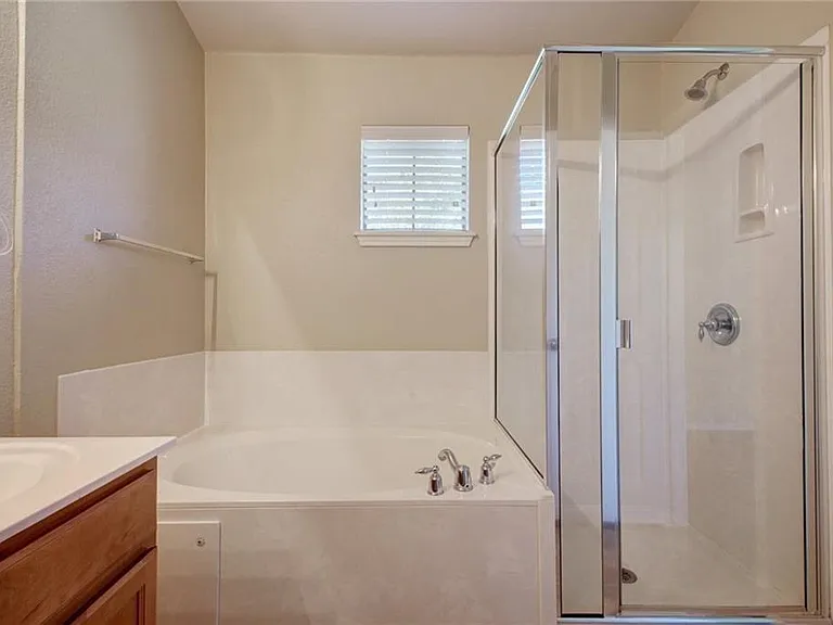 1310 W Parmer Ln #24B — Photo 19