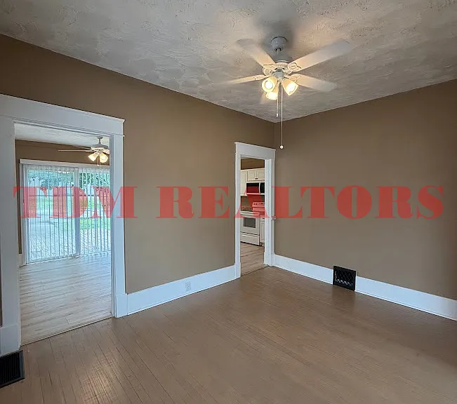 419 Clinton St #419 — Photo 3