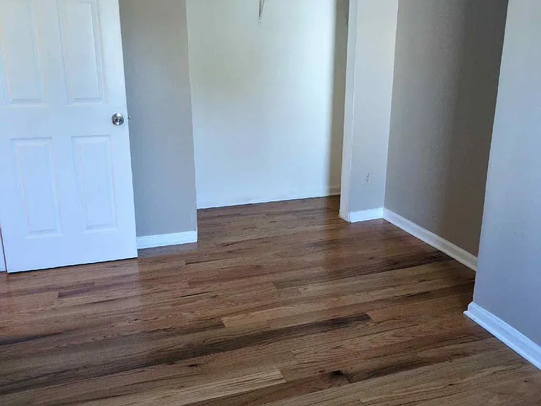2112 N Church St — Photo 8
