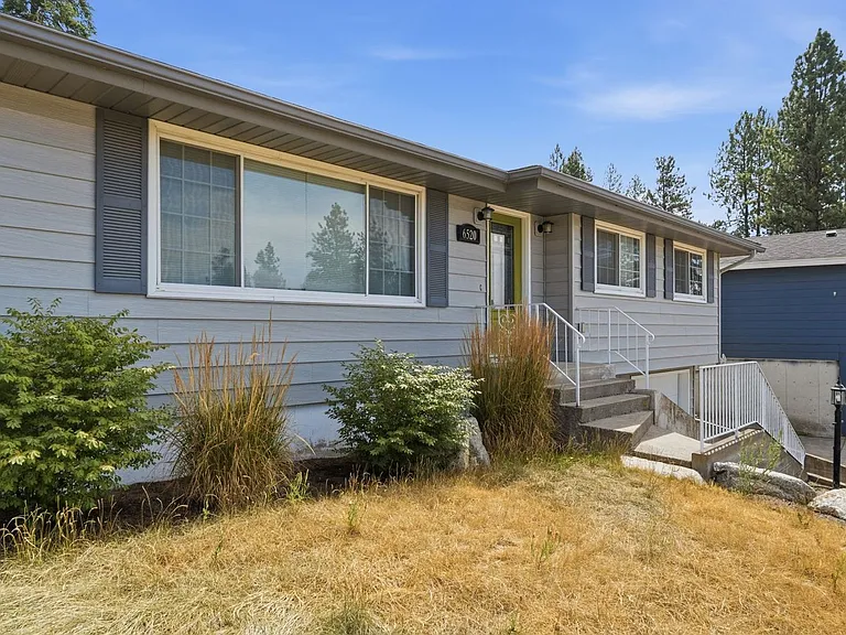 6520 N Sutherlin St — Photo 5