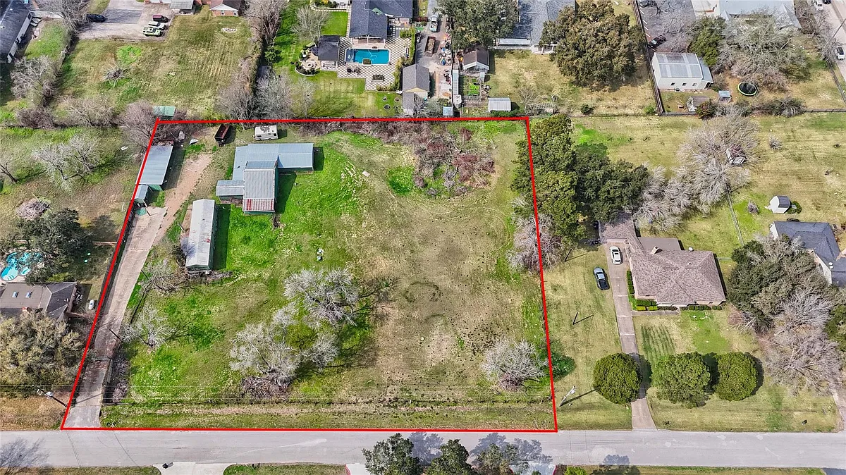 Building Photo - 25118 Roesner Ln
