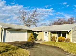 21A Celtis Plz, Monroe Township, NJ 08831