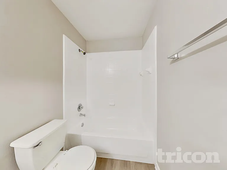 7711 Cypress Edge Dr — Photo 13