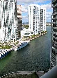 5th image of 475 Brickell Ave APT 814