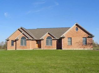 9760 Lochard Rd, Sidney, OH 45365