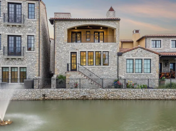 24 Comillas Dr, Roanoke, TX 76262