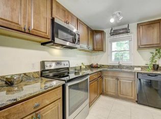 5320 Balcones Dr APT D, Austin, TX 78731