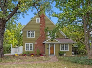 7152 Sni A Bar Rd, Kansas City, MO 64129