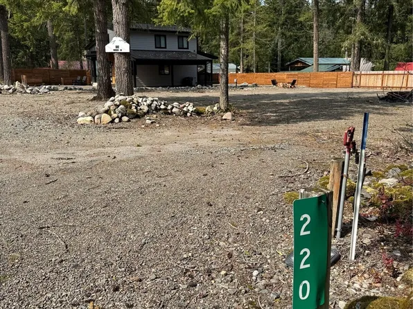 220 Osborn Road, Ashford, WA 98304