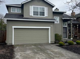 2312 Claiborne Cir, Santa Rosa, CA 95403