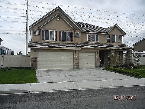 1st image of 646 E Sandhill Ct